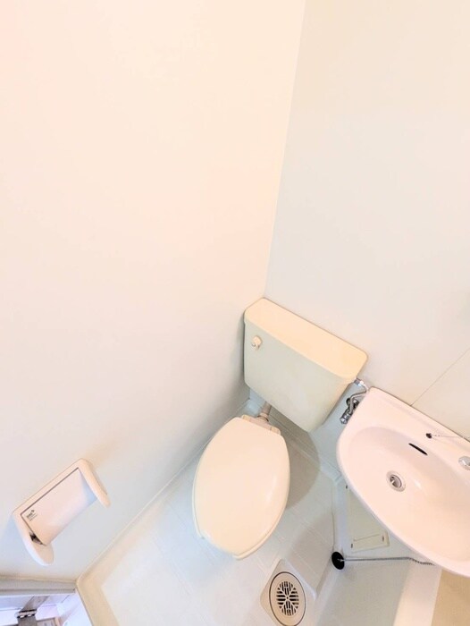 物件内観写真9　(トイレ)