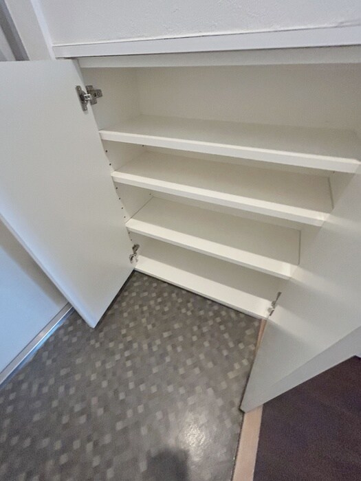 物件内観写真19　(靴箱)