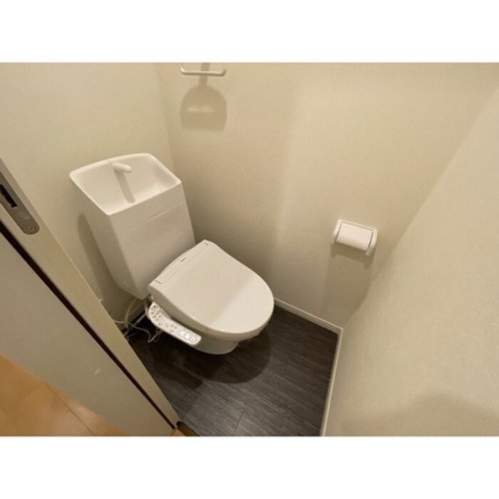 物件内観写真5　(トイレ)