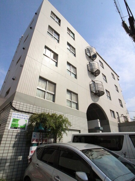 リバーサイドマンションＡ外観写真