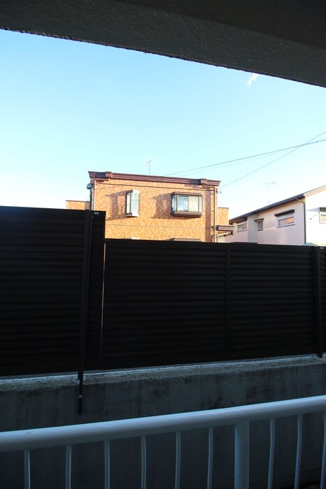 物件内観写真16　(室内からの展望)