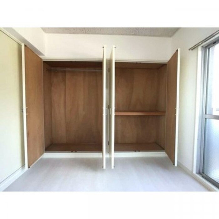 物件内観写真9　(収納)