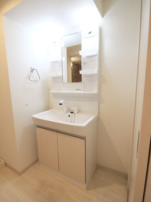 物件内観写真10　(洗面)