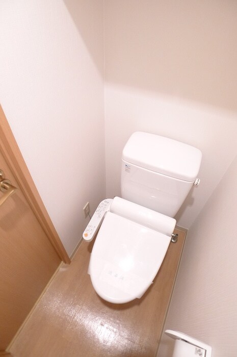 物件内観写真10　(トイレ)