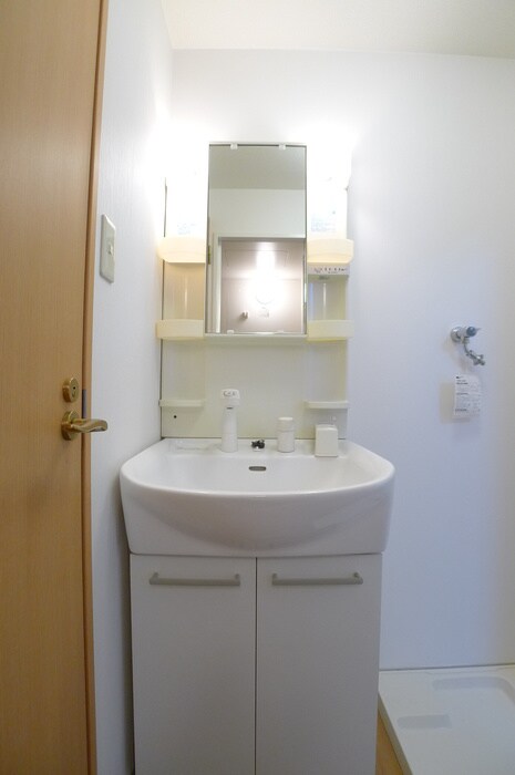 物件内観写真15　(洗面)