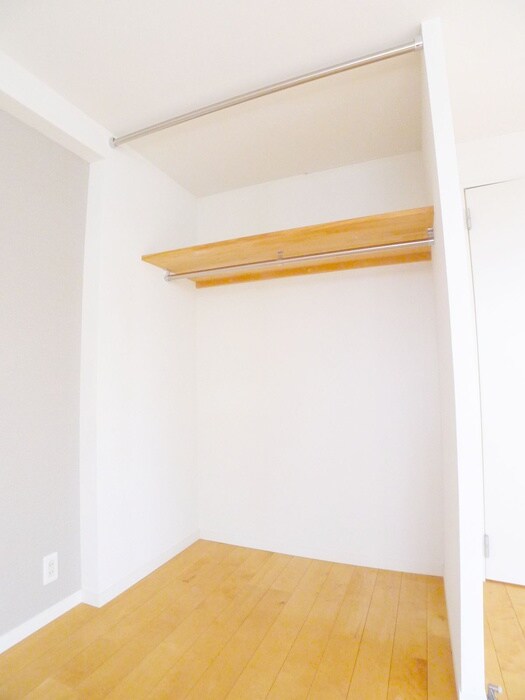 ジュネパレス岡野の収納