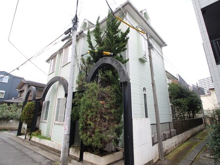 パンシオン新川崎１外観写真