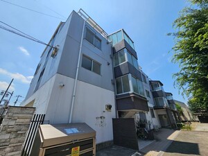 第二サンマンション外観写真