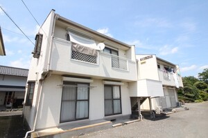 マロンハイツ外観写真