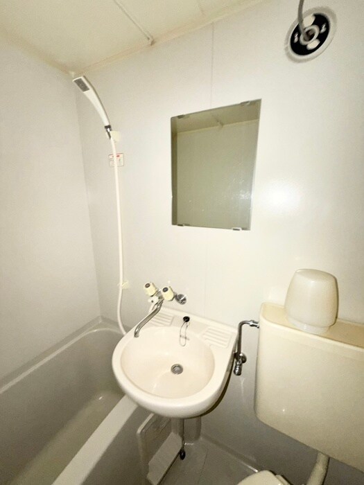 物件内観写真10　(洗面)