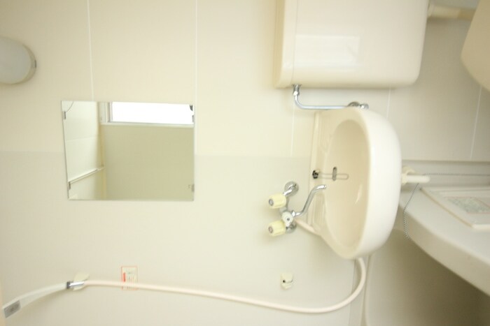 物件内観写真11　(洗面)