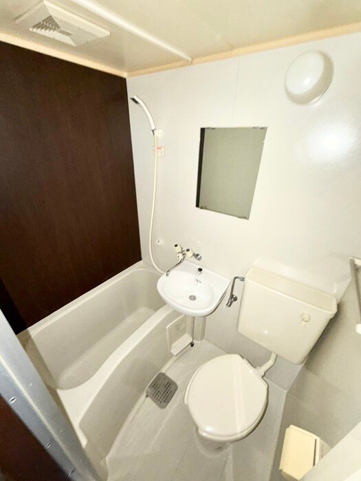 物件内観写真11　(バス／シャワールーム等)