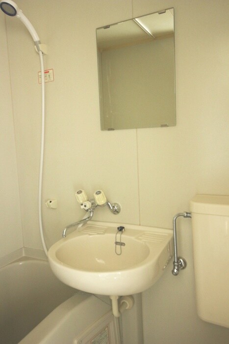 物件内観写真12　(洗面)