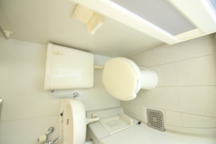 物件内観写真13　(トイレ)