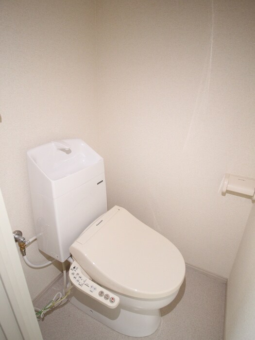 物件内観写真10　(トイレ)