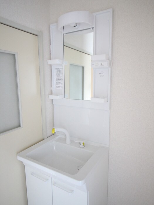 物件内観写真11　(洗面)