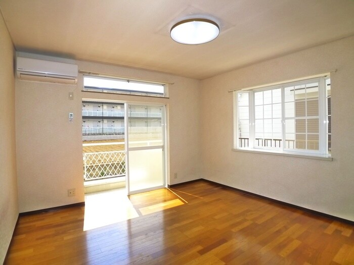 物件内観写真7　(居室)