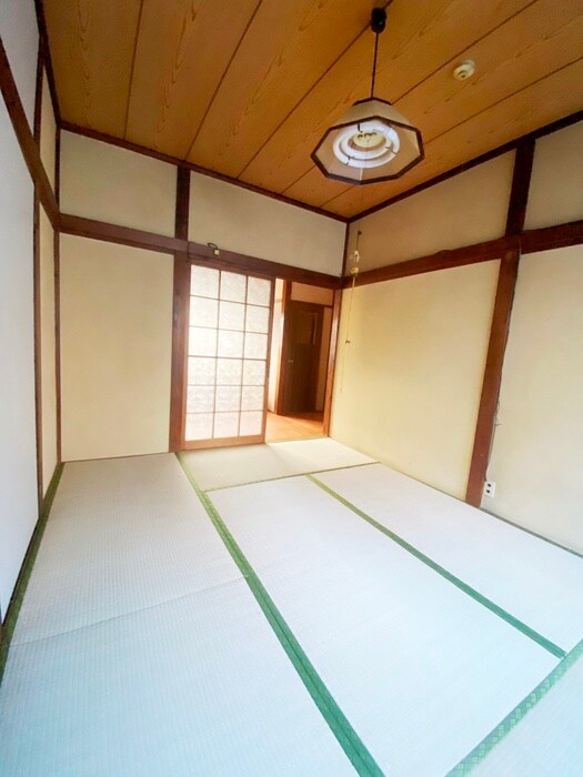 物件内観写真8　(居室)