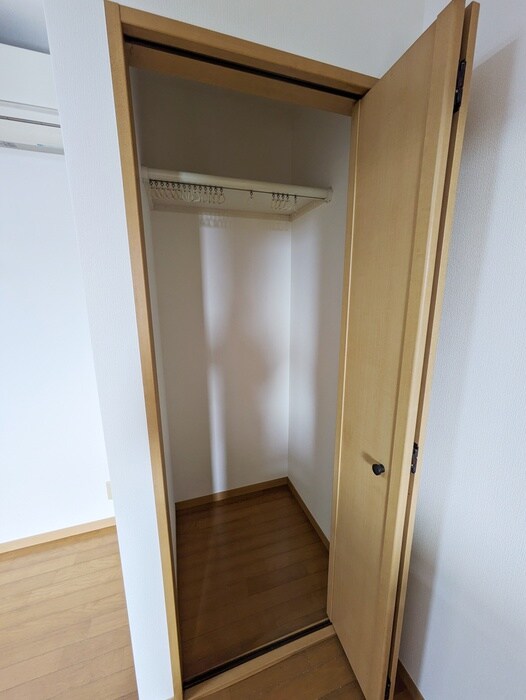 物件内観写真14　(収納)