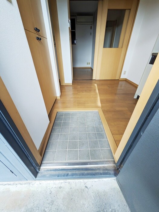 物件内観写真20　(玄関)