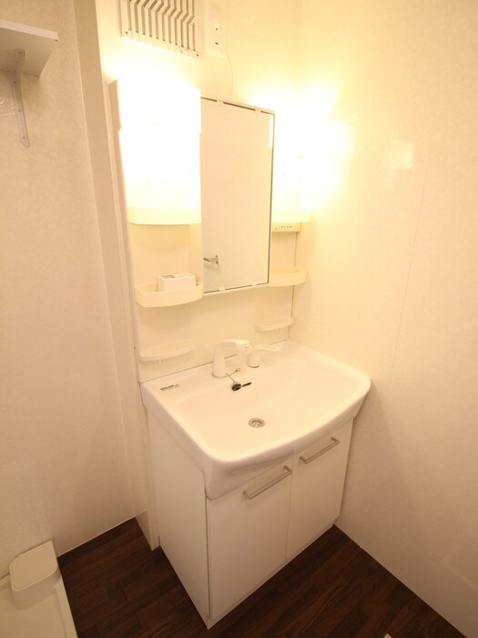 物件内観写真8　(洗面)