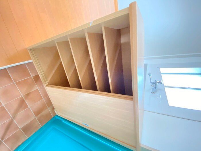 物件内観写真15　(靴箱)