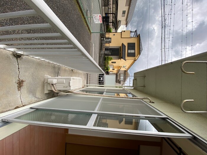 物件内観写真16　(ベランダ・バルコニー)