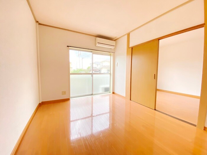 物件内観写真17　(居室)