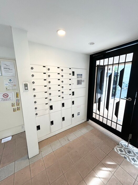 物件外観写真4　(建物設備)