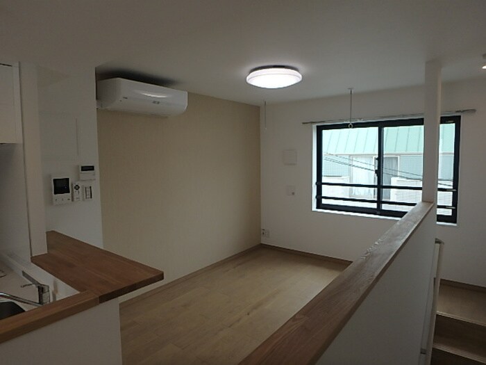 物件内観写真22　(居室)