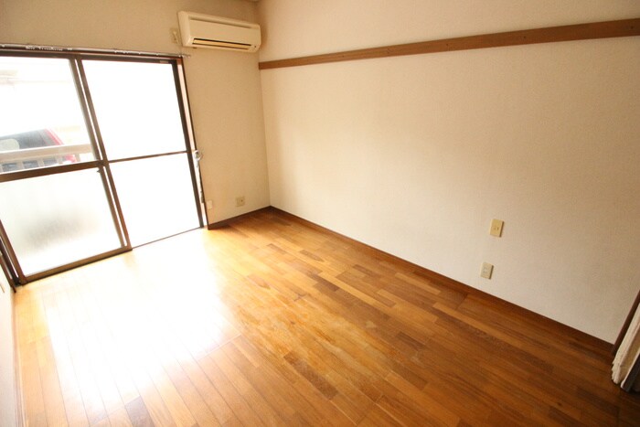 コーポたつみの居室