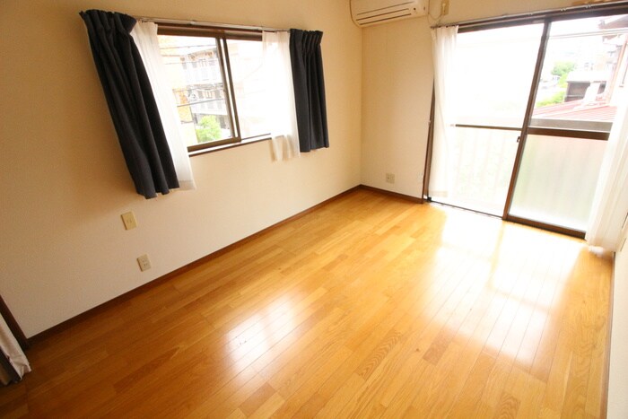 物件内観写真7　(居室)