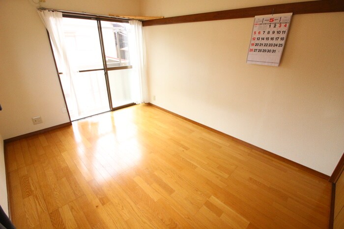 物件内観写真9　(居室)