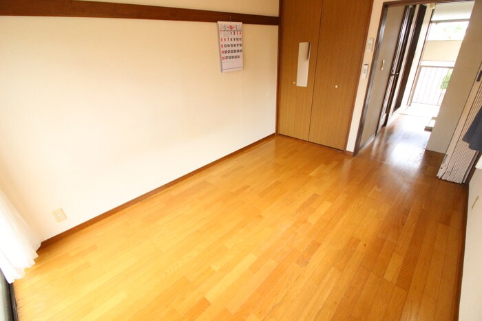 物件内観写真17　(居室)