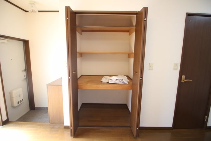 物件内観写真13　(収納)