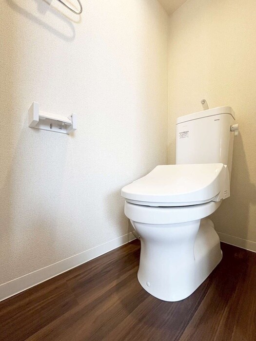 物件内観写真14　(トイレ)