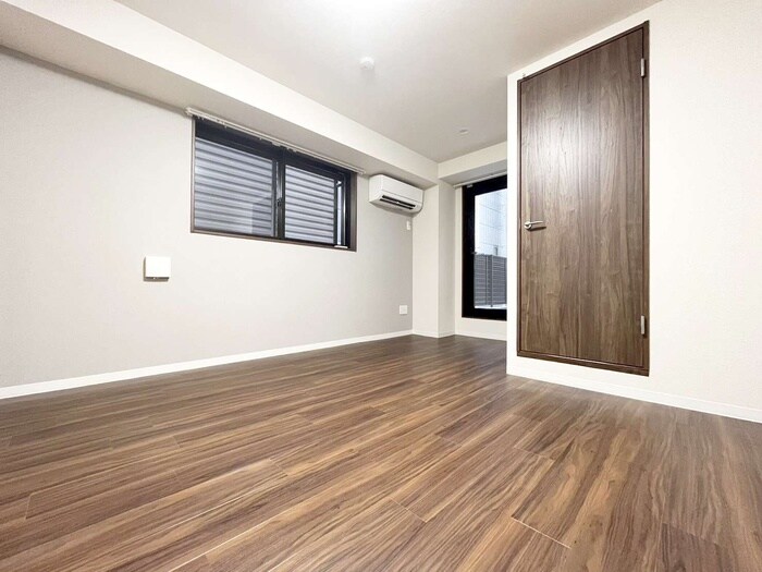 物件内観写真18　(居室)