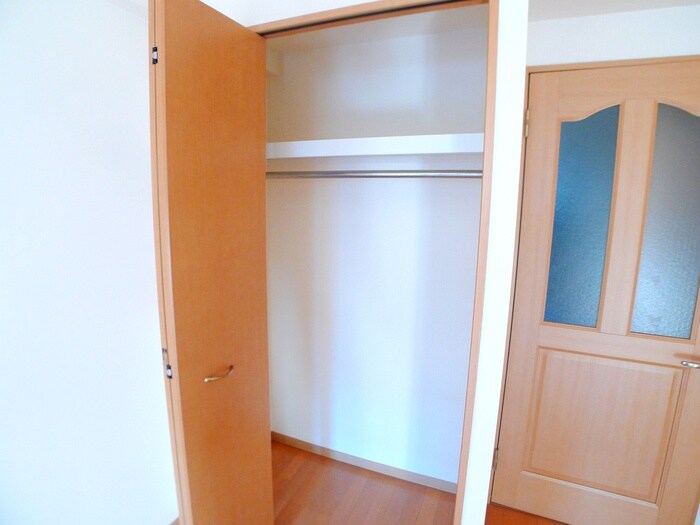 物件内観写真10　(収納)