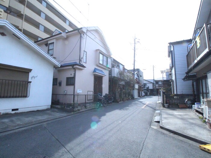 物件外観写真6　(周辺環境)