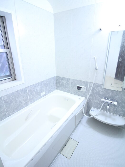 物件内観写真10　(バス／シャワールーム等)