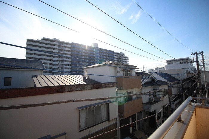 物件内観写真20　(室内からの展望)