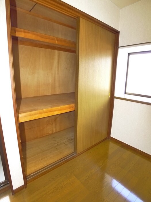 物件内観写真13　(収納)