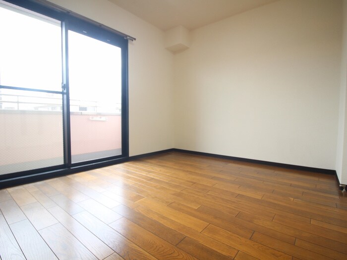 伊東ビル２の居室