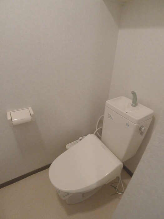 物件内観写真12　(トイレ)