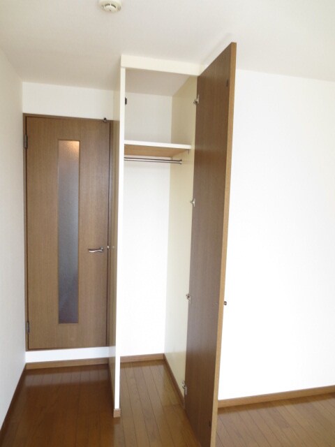 物件内観写真9　(収納)