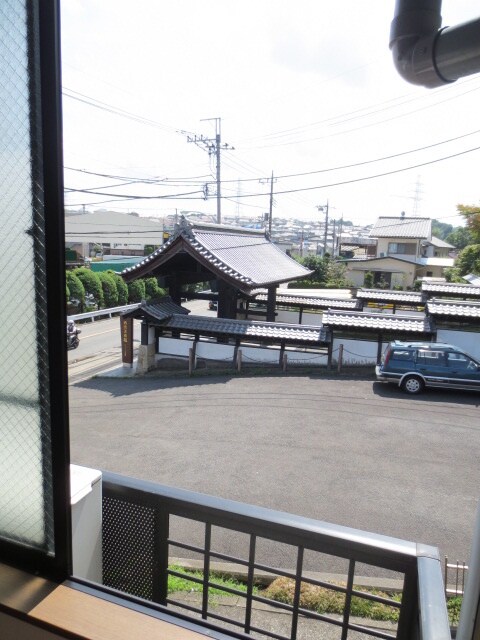 物件内観写真16　(室内からの展望)