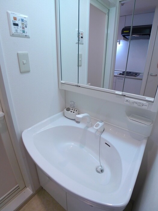 物件内観写真10　(洗面)