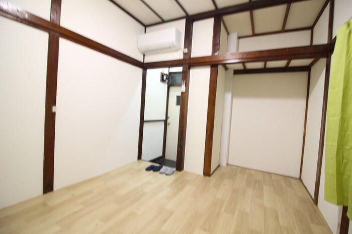 物件内観写真7　(居室)