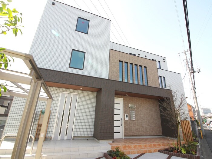 物件外観写真2　(外観写真)