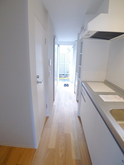 物件内観写真21　(廊下)